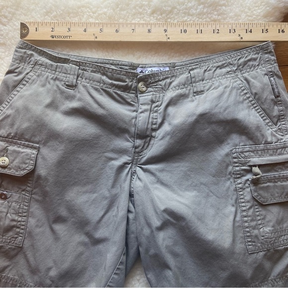 Columbia Cargo Hiking Short Khaki - Picture 2 of 7
